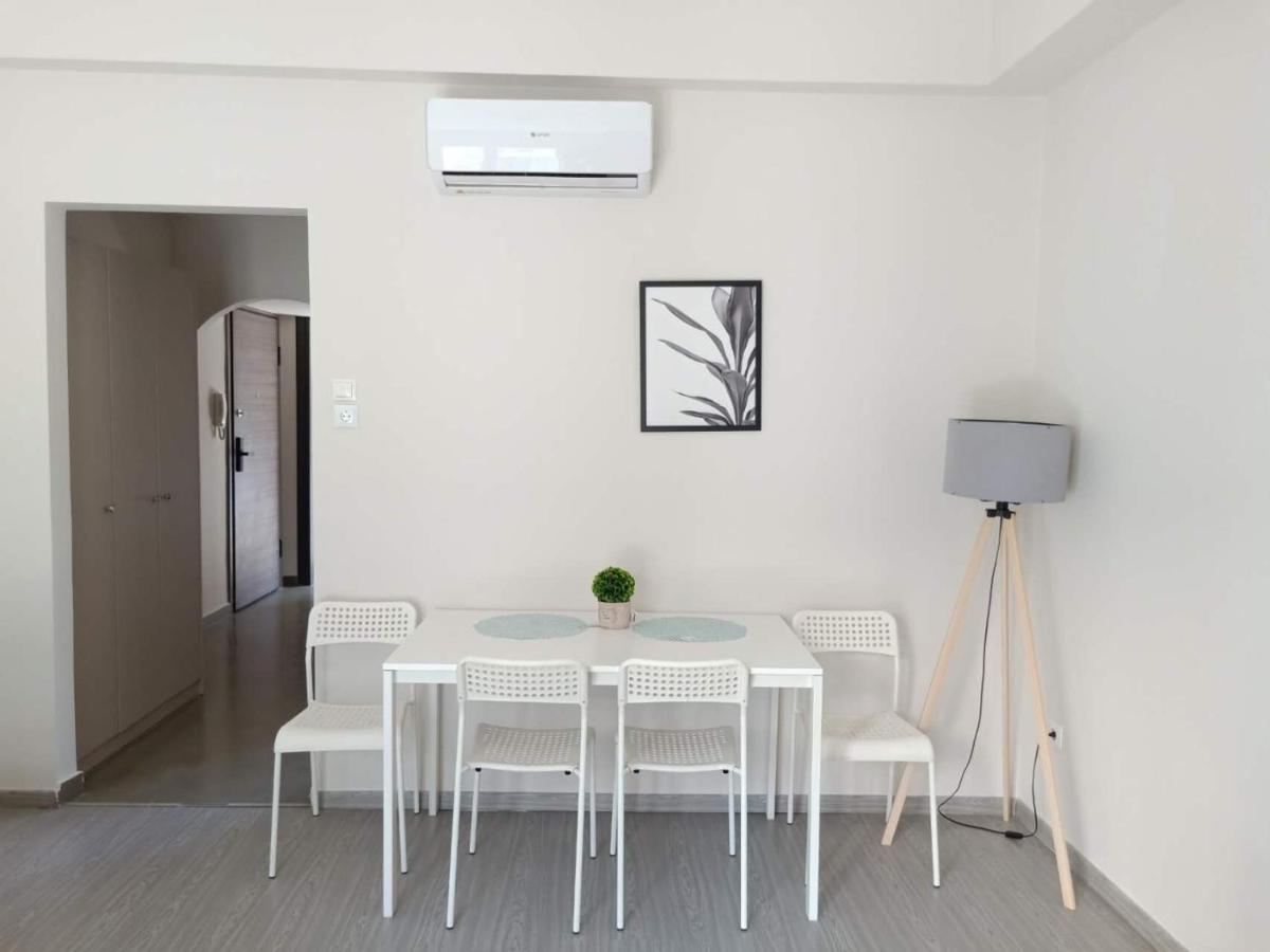 Victoros Apartment Афіни Екстер'єр фото